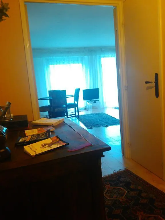 Lovely Studio Париж